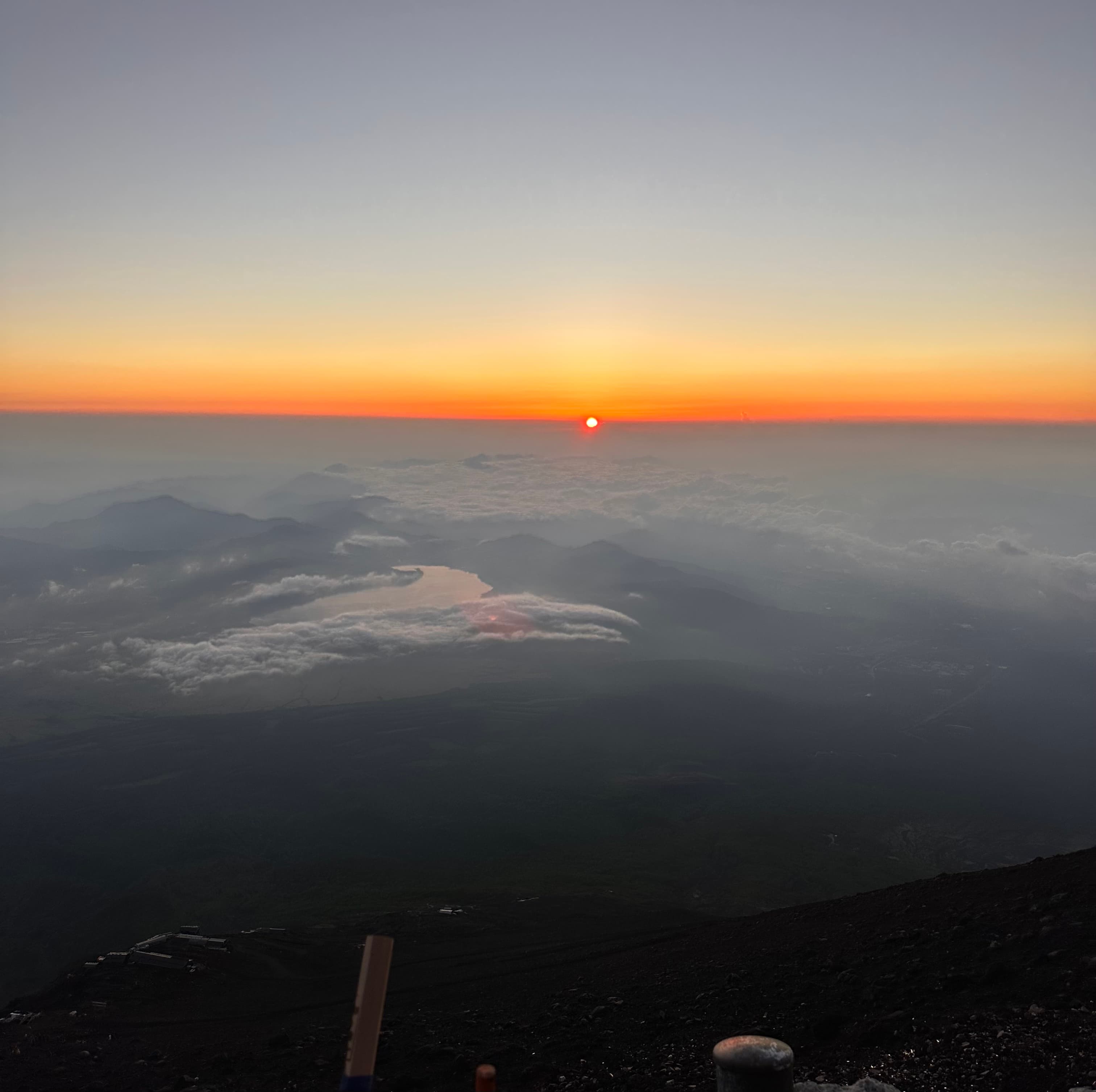 富士山山頂からのご来光